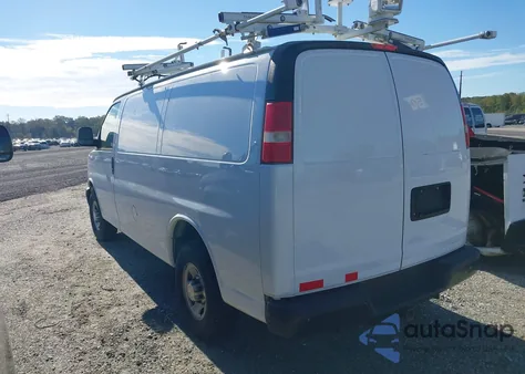 2015 Chevrolet Express 2500 Work Van из США, поврежденный, VIN 1GCWGFCF8F1156914